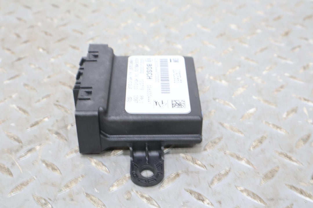 10-15 Chevy Camaro SS Rear Park Assist Control Module OEM (20925650)