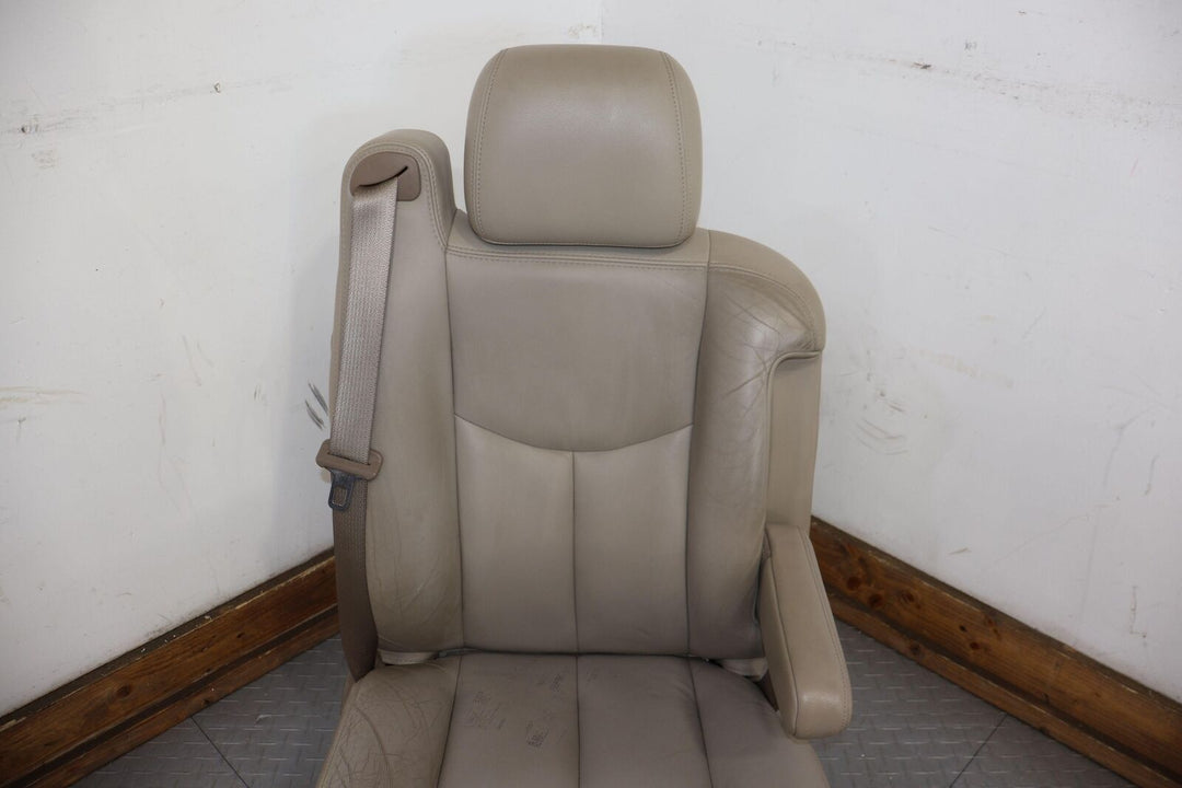 03-06 Silverado/Yukon/Tahoe/Suburban Front Right Leather Bucket Seat-Neutral 522