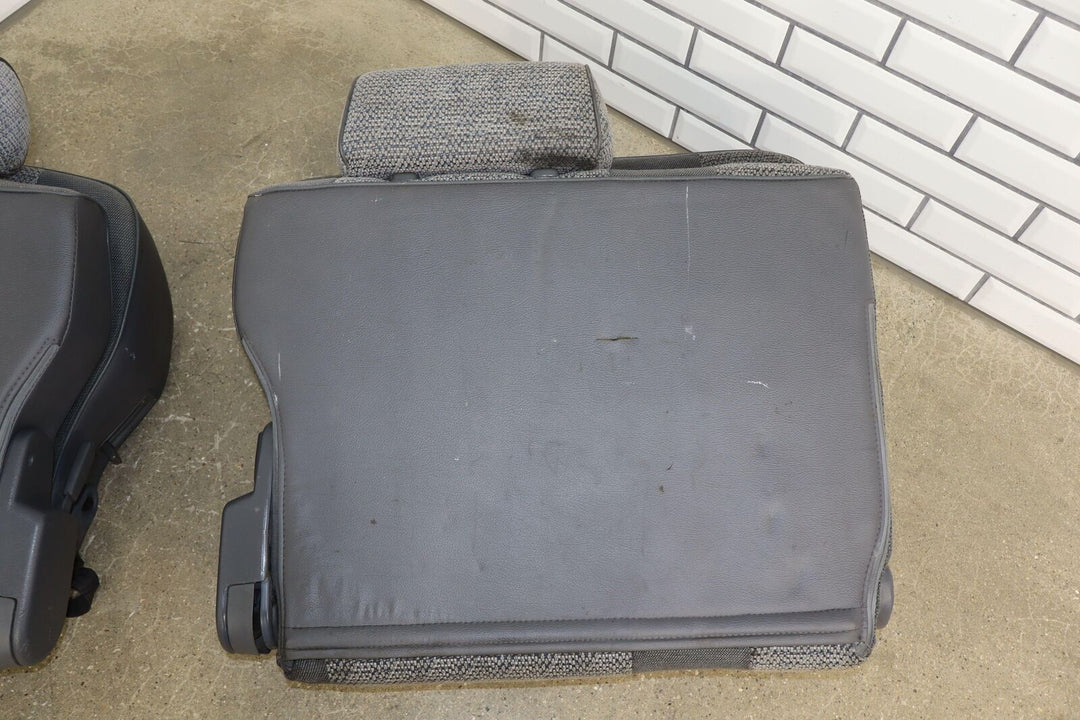 1992 Toyota Land Cruiser Pair LH&RH 2nd Row Cloth Seat (Gray FD10) Some Tears