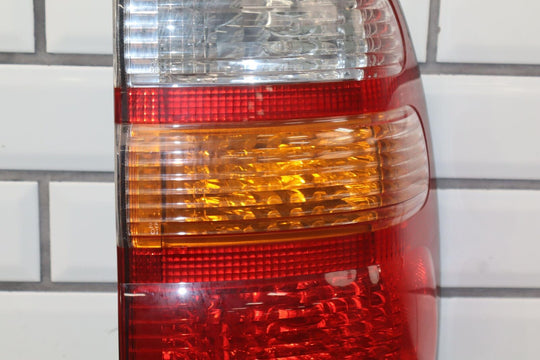 99-02 Toyota Land Cruiser Left Driver Inner (Quarter Panel Mounted) Tail Light