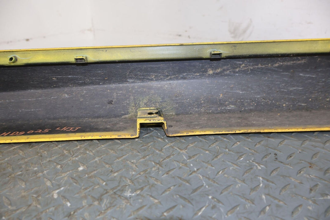 11-22 Dodge Charger Left Driver Rocker Moulding (Yellow Jacket PY4) See Notes