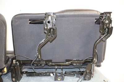 03-07 Hummer H2 2nd / Rear Row Leather Seat Ebony (48I) SUV Only See Notes