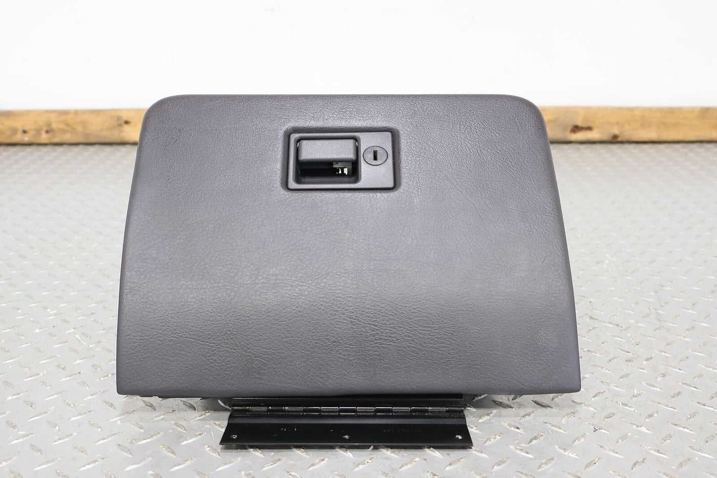 97-02 Chrysler Prowler Interior Glove Box Compartment Door (Black) Notes