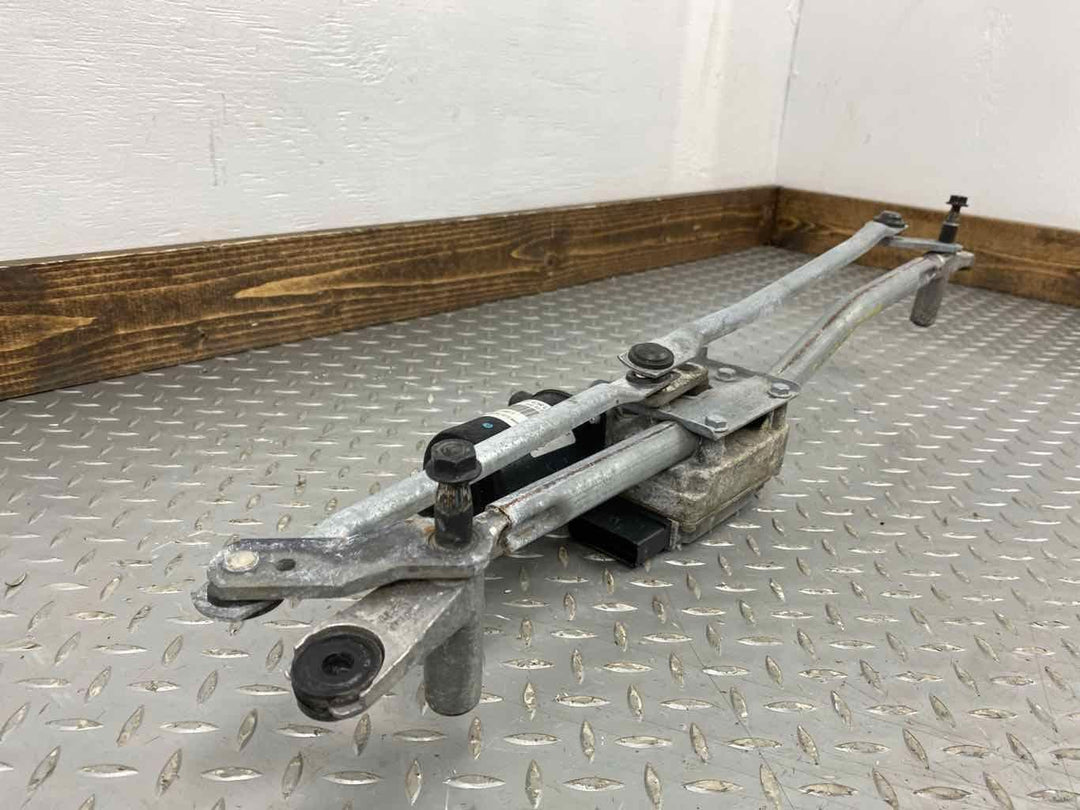 06-12 Bentley Flying Spur Windshield Wiper Transmission & Linkage OEM (Tested)