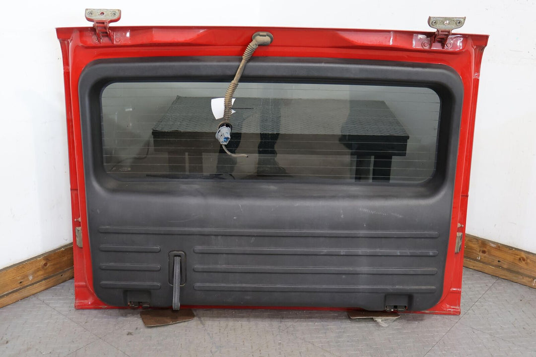 03-09 Hummer H2 Decklid Hatch W/Tail Finish Panel (Victory Red 74U) Latch Broken