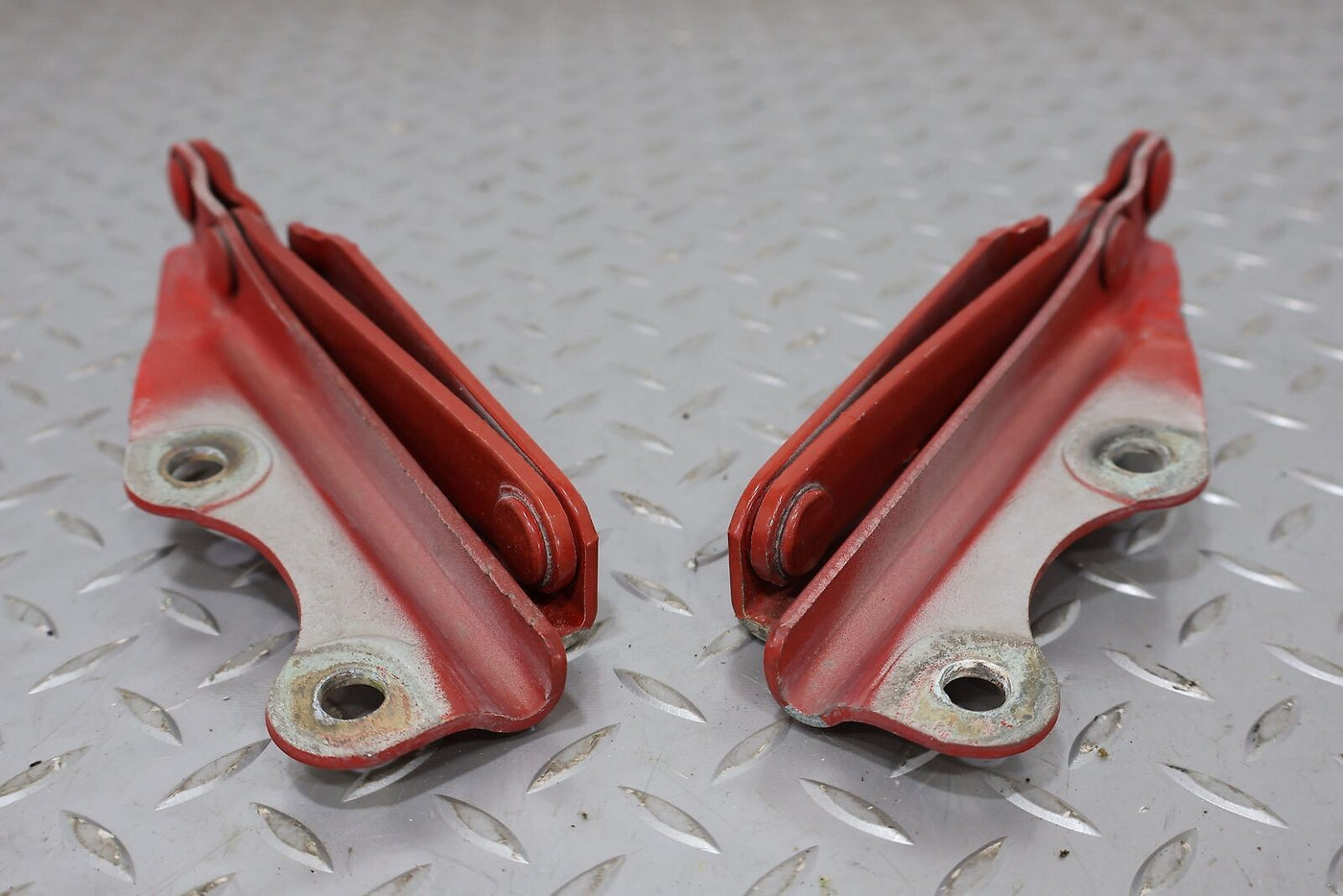 91-99 Mitsubishi 3000GT Stealth Pair LH & RH Hood Hinges (Red R71)