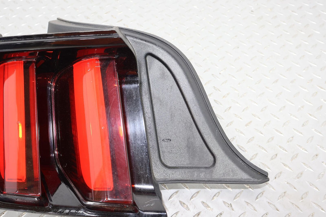 15-18 Ford Mustang Left LH Driver OEM LED Tail Light Lamp (Tested)