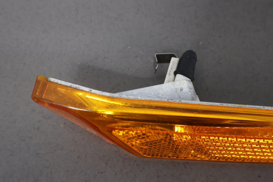 07-09 Porsche 911 997 Targa Coupe Rear Right Bumper Side Marker Light 997631038