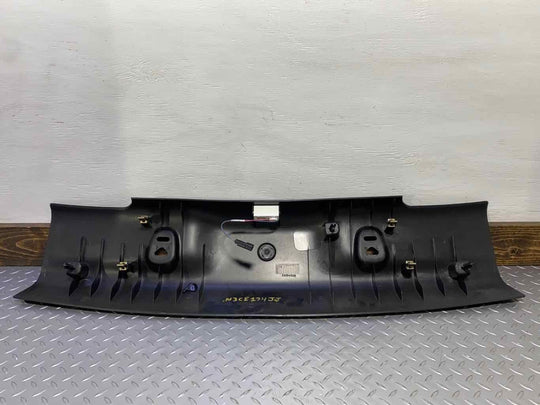 03-06 Chevy SSR Interior Upper Windshield Trim OEM (Black 19i) 15164585