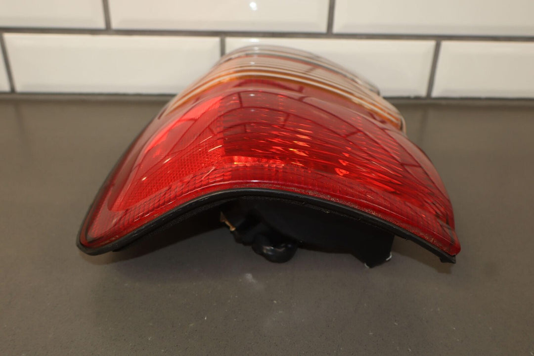 99-02 Toyota Land Cruiser Right Passenger Outer (Quarter Mounted) Tail Light