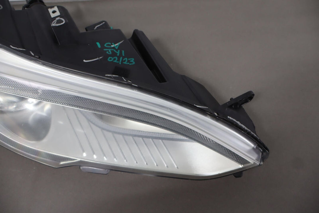 2012-2016 Tesla Model S Passenger Right Headlight (One Repaired Tab)