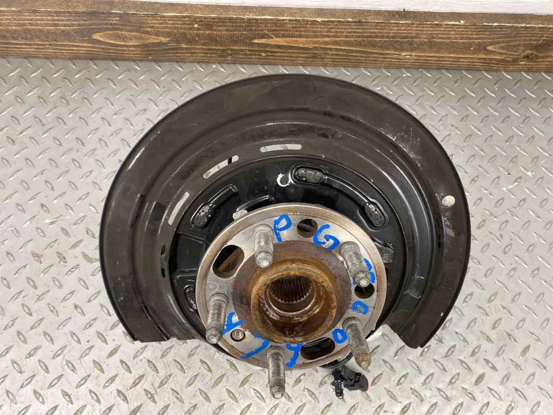 16-21 Camaro SS (W/O 1LE Track Pkg) Left LH Driver Rear Knuckle W/Hub