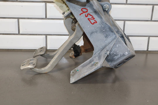 47335032