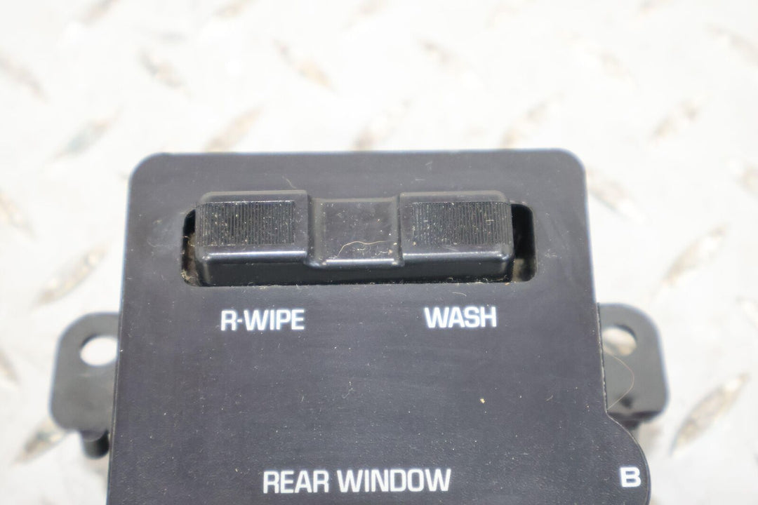 91-96 Buick Roadmaster Wagon Rear Wiper/Back Window Release Switch (Tested)