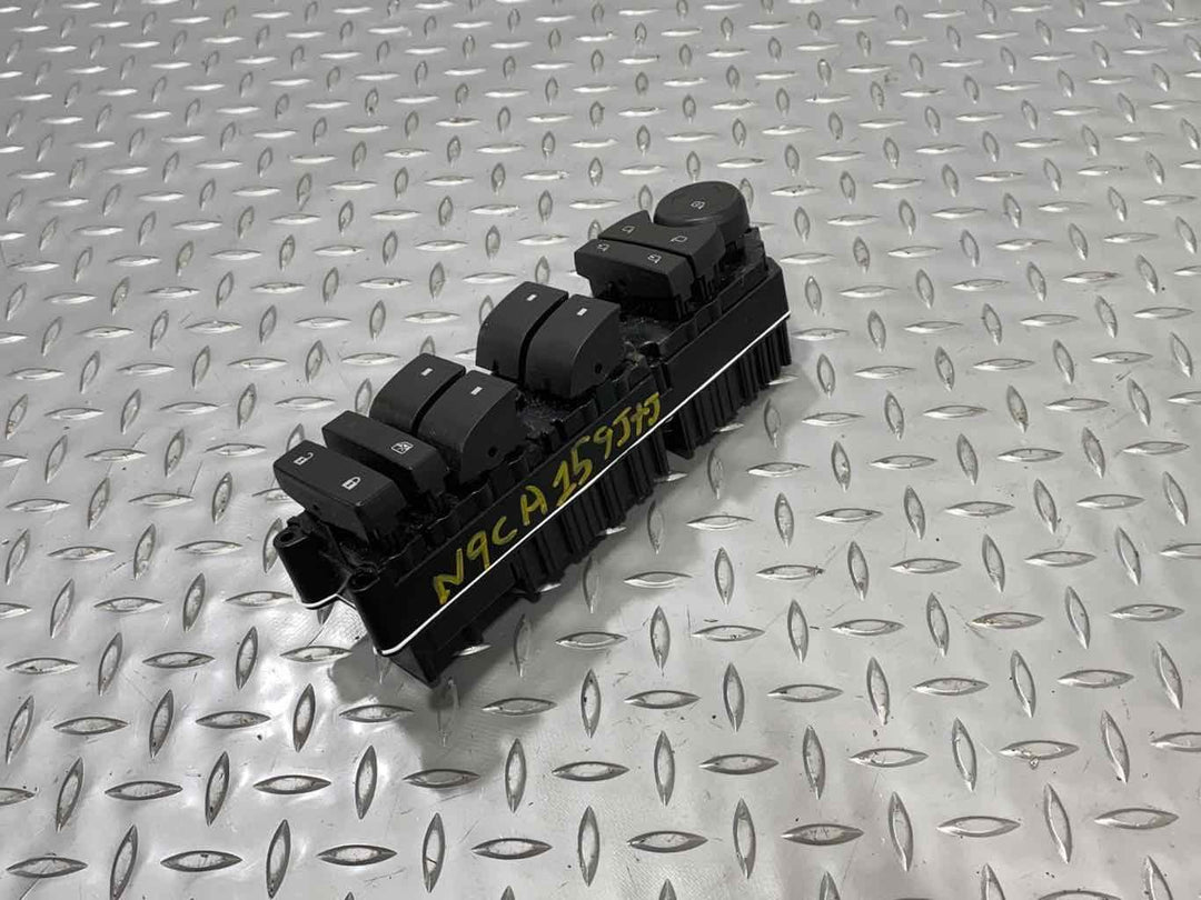 09-14 Cadillac Escalade Front Left Driver Master Window Switch (No Bezel) Tested