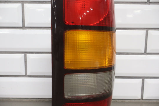 https://i.ebayimg.com/00/s/MTA2N1gxNjAw/z/BHoAAeSw0Wxpxc69/$_57.JPG?set_id=8800005007