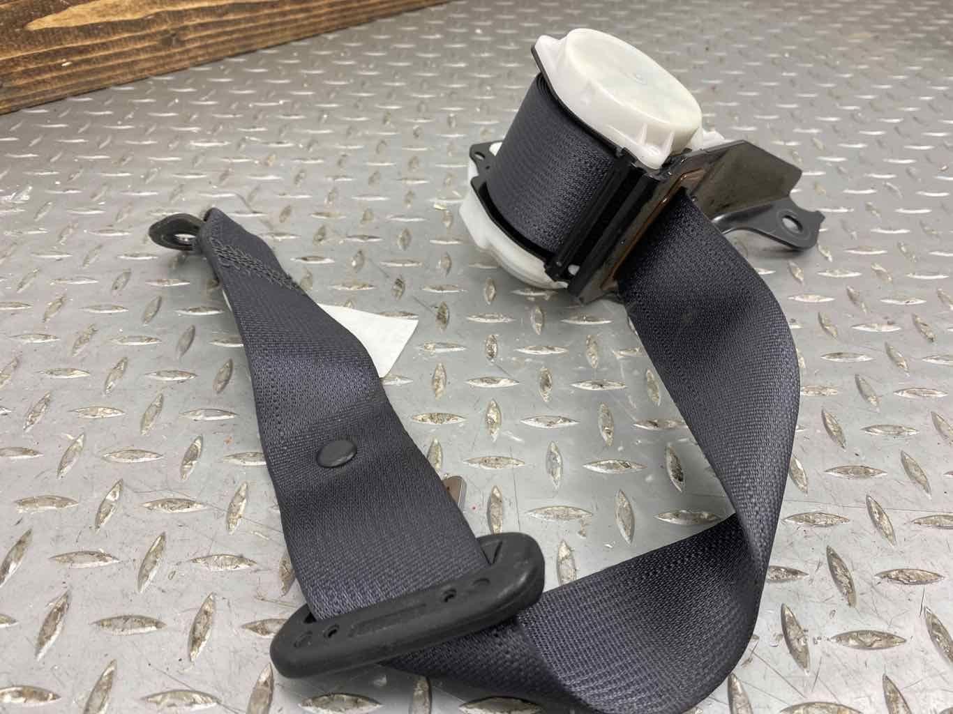 15-20 Subaru WRX STI REAR Left LH Seat Belt Retractor (BLK30) See Description