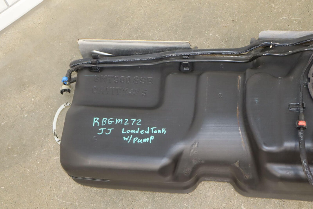 2004-2018 GMC Sierra/Silverado 1500 5.3L 26 Gallon Fuel Tank with Pump OEM