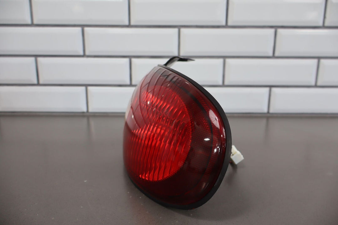 01-05 Mazda Miata NB RH Right Passenger OEM Tail Light