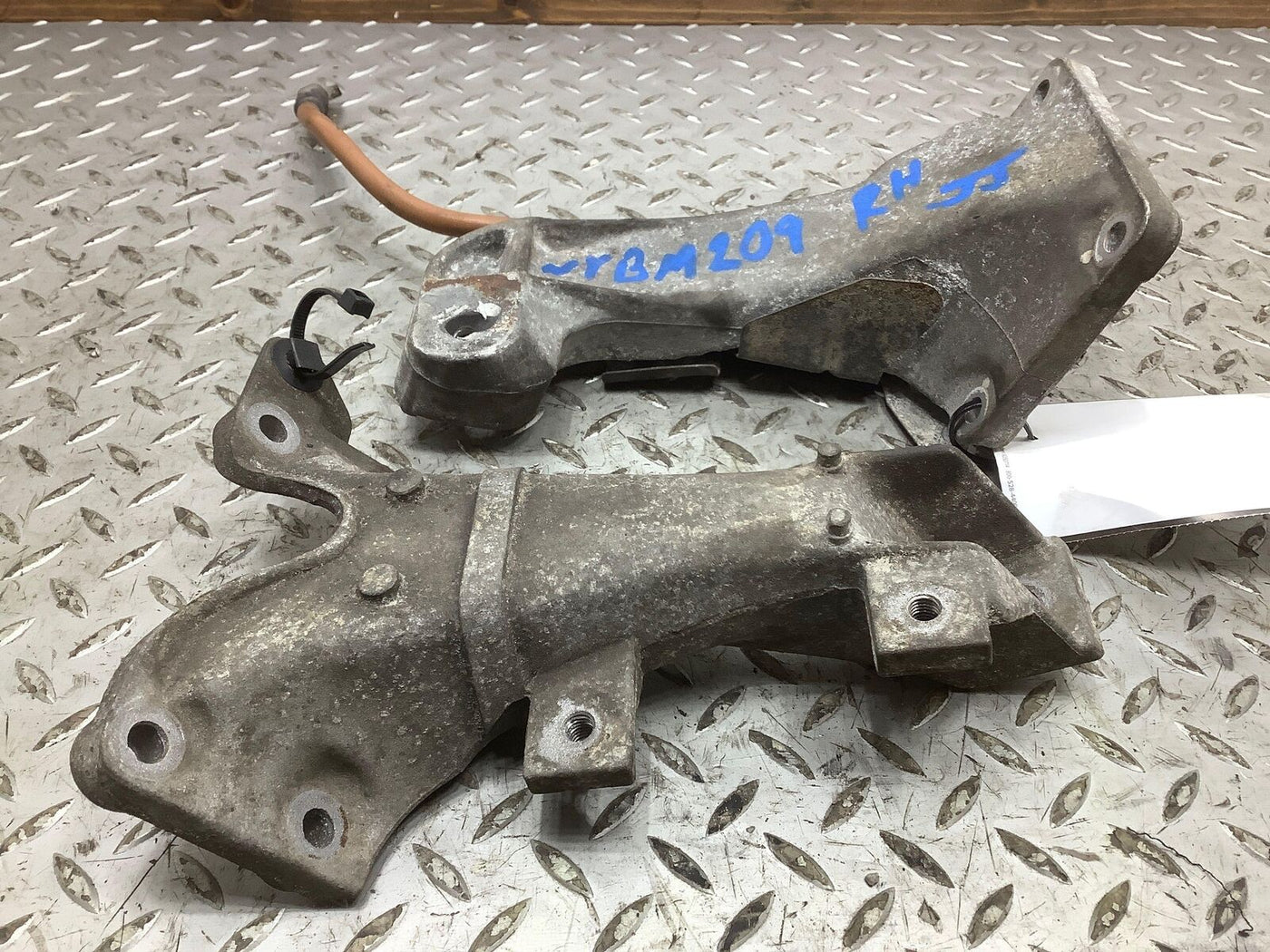 96-00 BMW M Roadster S52 Frame to Cradle Engine Bracket OEM