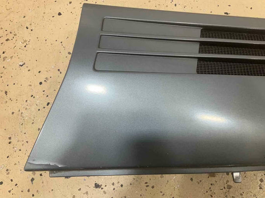 90-93 Mercedes Benz 300SL Passenger Right Fender Molding (Matte Gray Metallic)