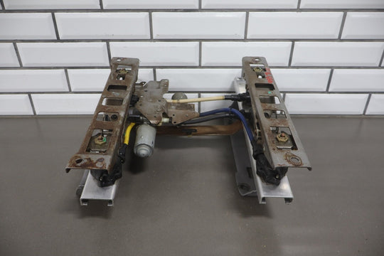 47357132