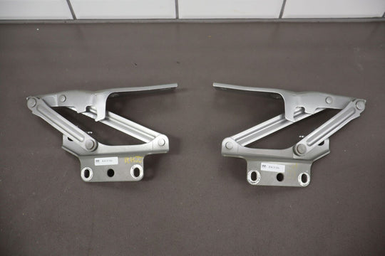 03-06 Chevy SSR Pair of LH & RH Front Hood Hinges OEM Ricochet Silver (67U)