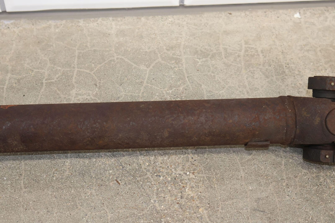 02-10 Chevy Silverado 2500 3500 Allison Front Driveshaft (163K Miles) 15090191