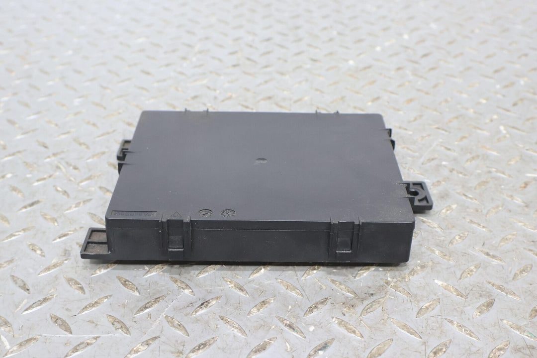 60-07 Porsche 911 997 Convertible OEM Front Body Control MOdule (99761010206)