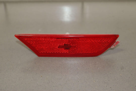 03-06 Chevy SSR Left Driver Rear Bumper Mounted Marker Lamp