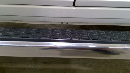 13-20 Dodge Ram 1500 Passenger Right Running Board (Chrome/ Textured Black)