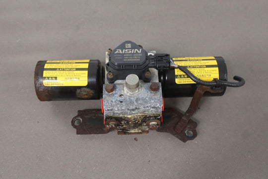 10-13 Lexus GX460 Hydraulic Suspension Pump (Frame Mounted) 48860-60030