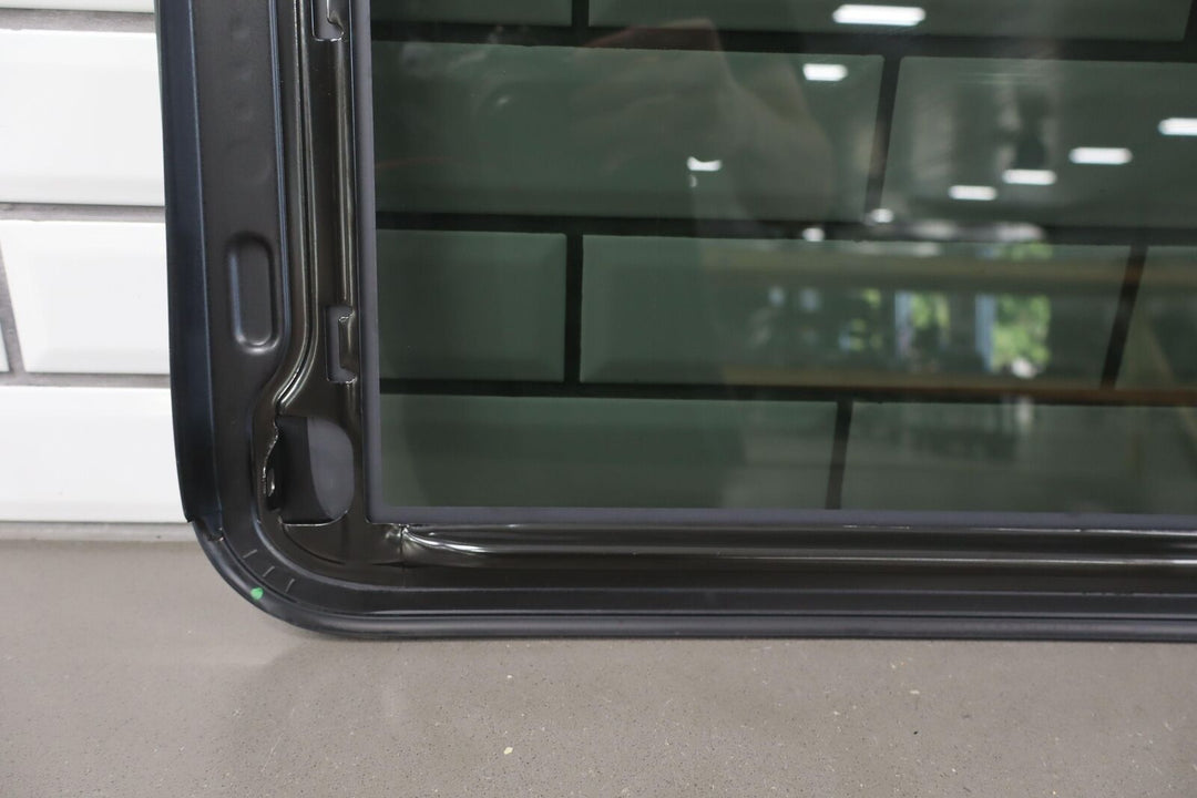 2018-2020 Cadillac Escalade OEM Sunroof Glass (Glass Only)