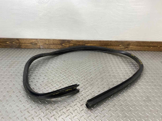 03-06 Chevy SSR Left LH Driver Door Weather Stripping Gasket Seal