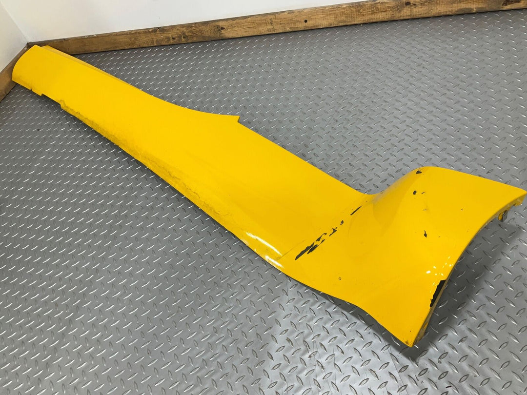 03-06 Chevy SSR Left LH Driver Main Center Rocker Moulding (Yellow Tintcoat79U)