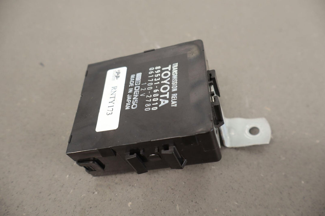 1991-1992 Toyota Land Cruiser Transmission Control Relay (89531-60010) OEM