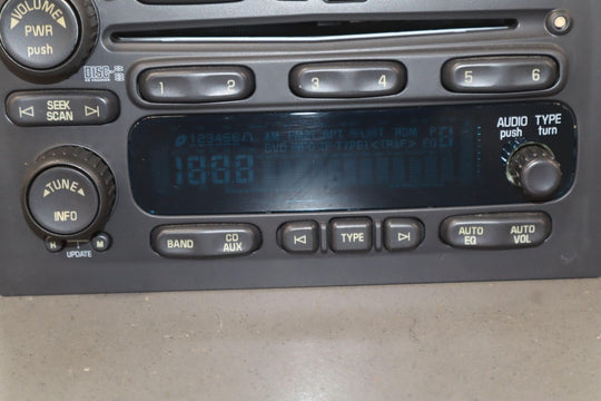 03-06 Chevy SSR AM-FM-Stereo-Integrated 6 Disc CD Changer (Opt UC6)