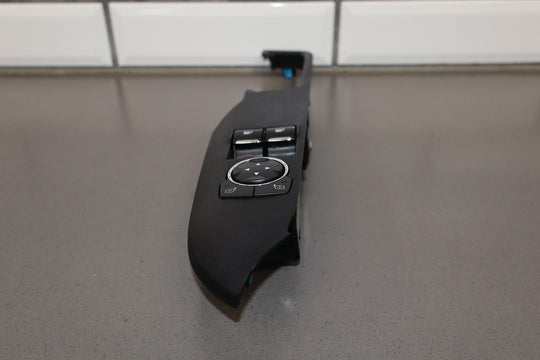 https://i.ebayimg.com/00/s/MTA2N1gxNjAw/z/yVwAAOSwiU9oScGH/$_57.JPG?set_id=2