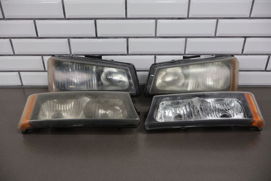 03-06 Chevy Silverado Pair LH&RH Front Headlights W/ Turn Signals (Hazy) Notes