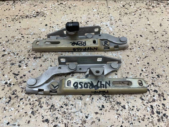 99-05 Porsche 911 996 Carrera Lid Bonnet Hinges Rear Left & Right 99651215101