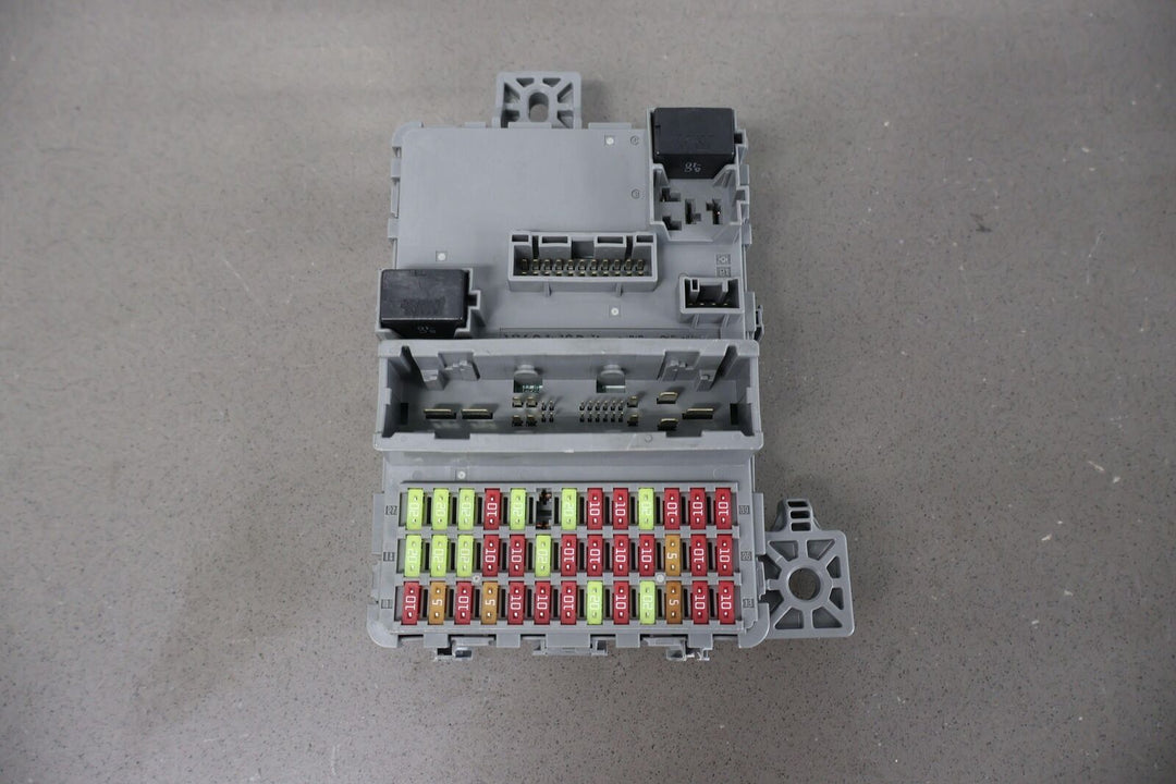 18-21 Honda Civic Type R FK8 Cabin Fuse Relay Junction Box (TGH-A010FR)