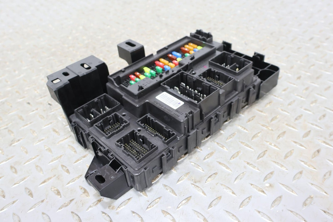 21-22 Ford Mustang Mulitfunction Smart Junction Box (LR3T-15604-AAAJ)