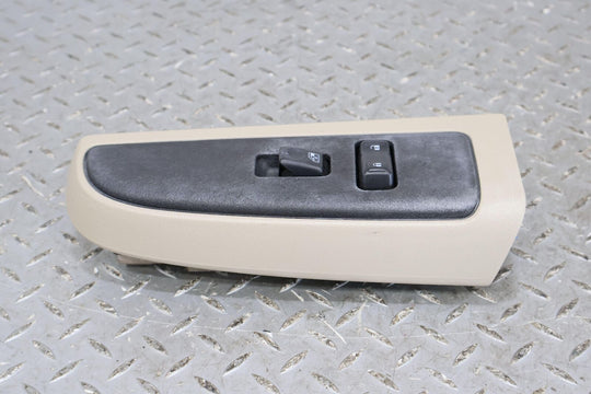 03-06 Escalade/Silverado/Yukon Front Passenger Right Window Switch (21997591)