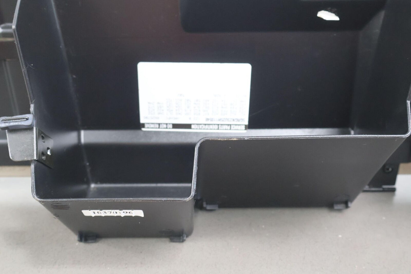 03-07 Hummer H2 OEM Glove Box Compartment Door (Wheat 502) See Notes