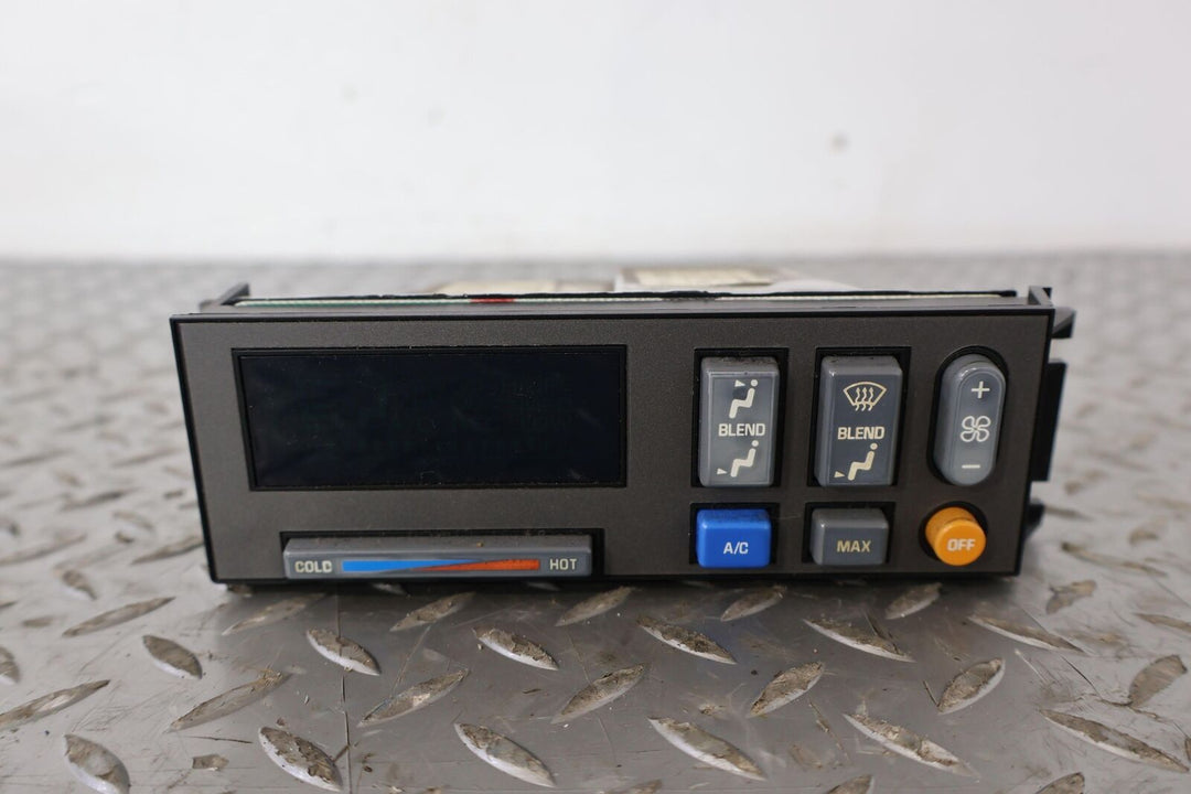 91-94 Chevy Suburban C/K 1500 Digital Climate Control W/ A/c (16188335) OEM