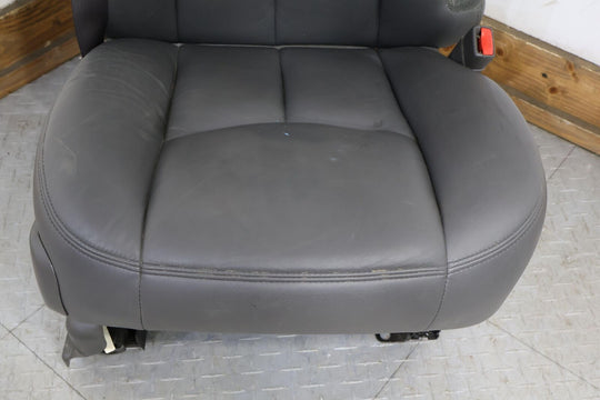 03-06 Chevy Avalanche Front Right Leather Power Seat (Dark Charcoal 692) Tested