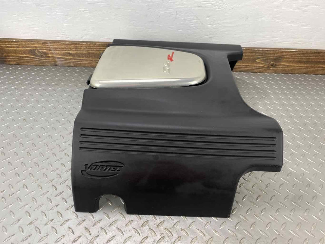 03-04 Chevy SSR 5.3L V8 Engine Cover (Black & Silver) OEM See Description