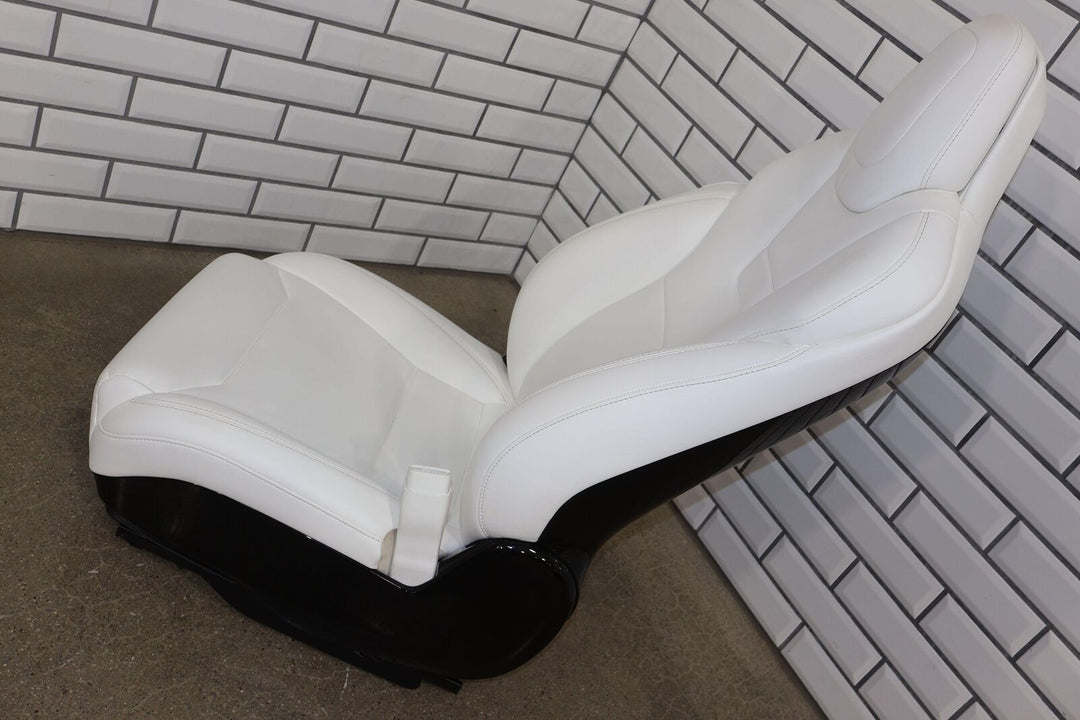 16-20 Tesla Model X Front Right Power Leather Seat (White) For Parts Or Repair