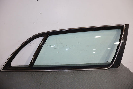 91-96 Buick Roadmaster Wagon Right Rear Quarter Glass/Window W/Vent (Bad Hinge)