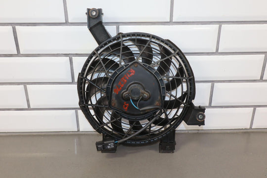 03-09 Lexus GX470 Auxiliary Fan Behind Grille (Front & Rear AC Option)